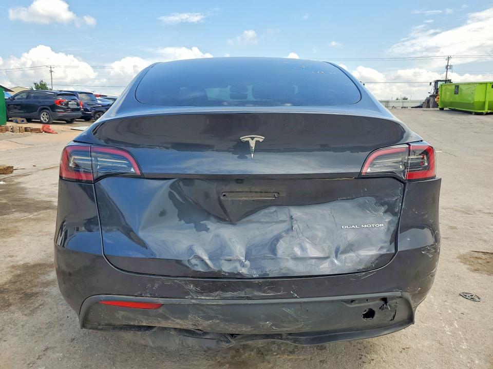 56131946 :رقم المزاد ، 7SAYGDEE7RA278838 vin ، 2024 Tesla Model Y مزاد بيع