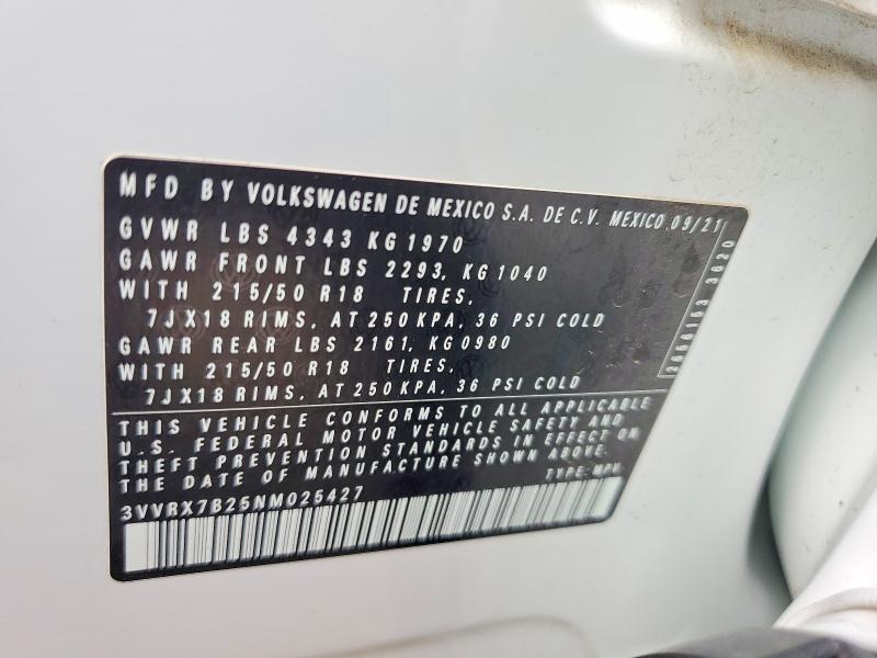 50902466 :رقم المزاد ، 3VVRX7B25NM025427 vin ، 2022 Volkswagen Taos مزاد بيع