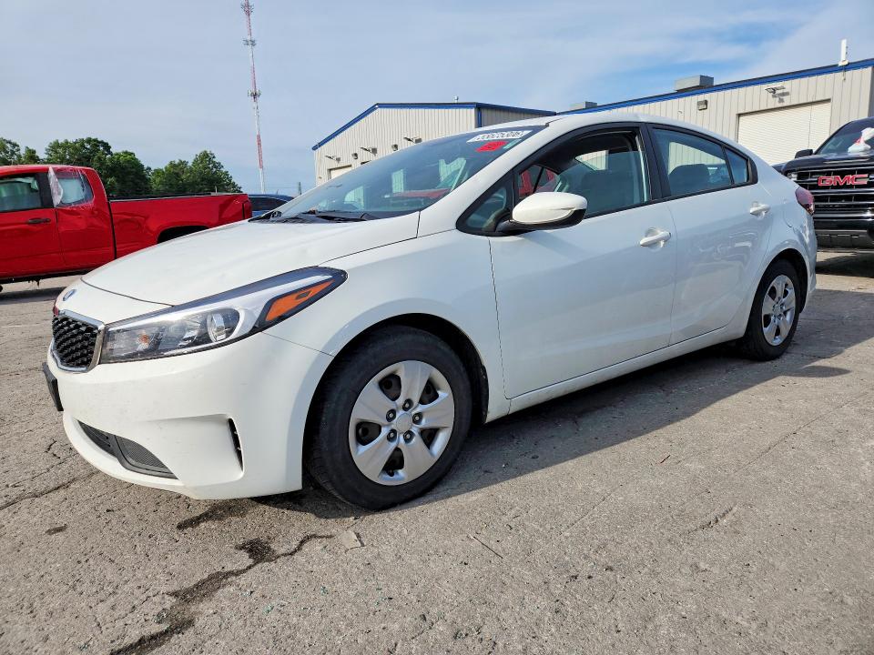 Продажа на аукционе авто 2018 Kia Forte, vin: 3KPFK4A79JE235657, номер лота: 55625306