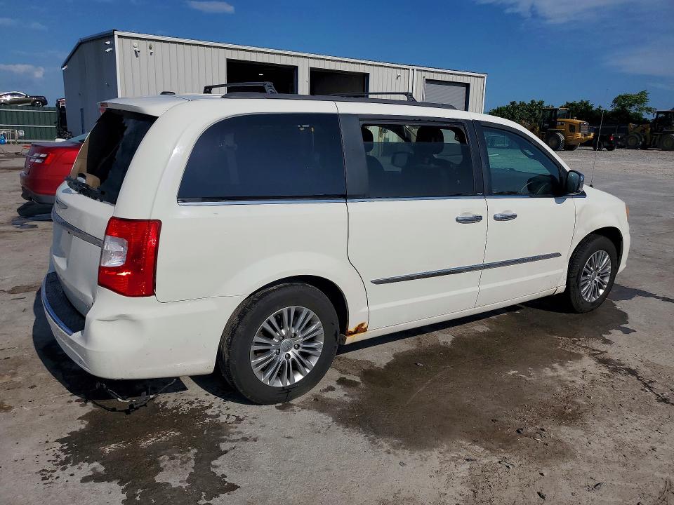 56741616 :رقم المزاد ، 2C4RC1CG7DR659881 vin ، 2013 Chrysler Town & Country مزاد بيع