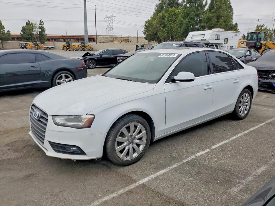 85994605 :رقم المزاد ، WAUAFAFL9DN043283 vin ، 2013 Audi A4 مزاد بيع