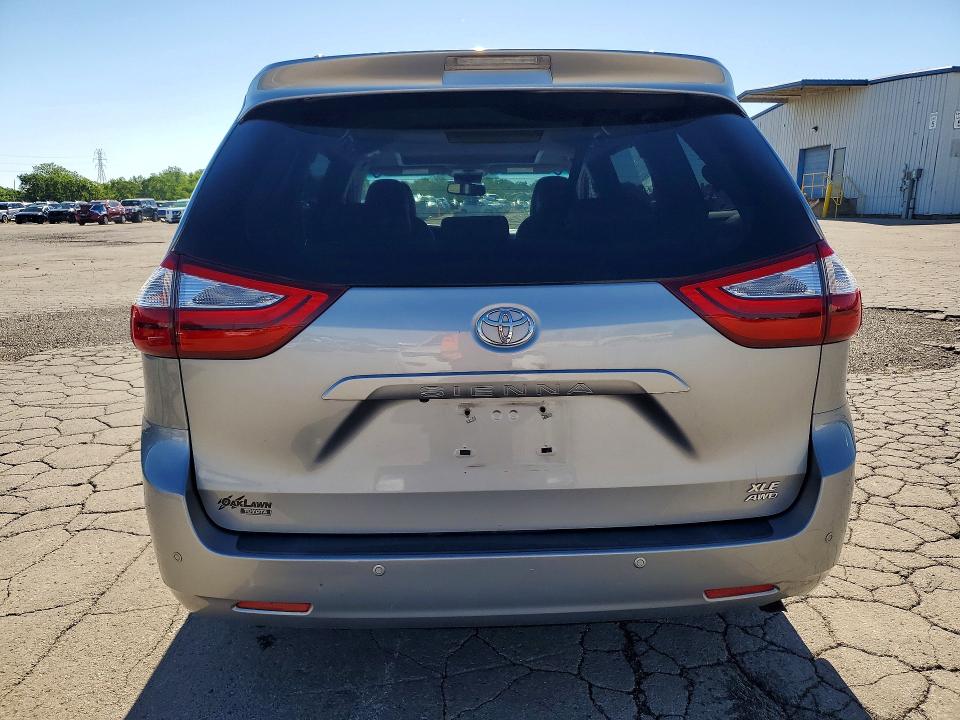 2015 Toyota Sienna მანქანა იყიდება აუქციონზე, vin: 5TDDK3DC4FS119466, აუქციონის ნომერი: 56988976