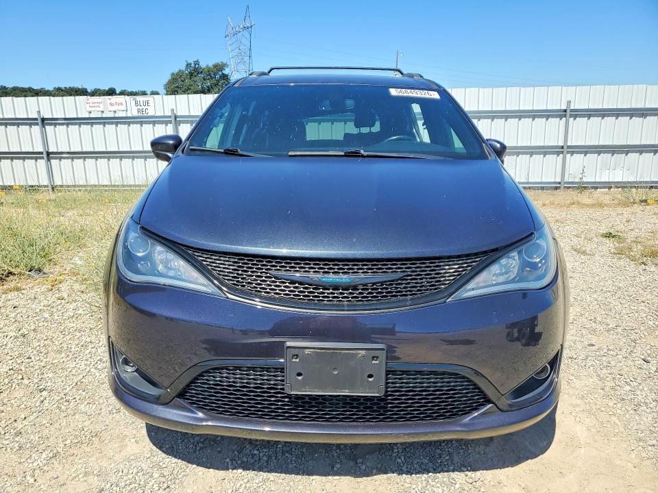 2020 Chrysler Pacifica მანქანა იყიდება აუქციონზე, vin: 2C4RC1L70LR196299, აუქციონის ნომერი: 56849326