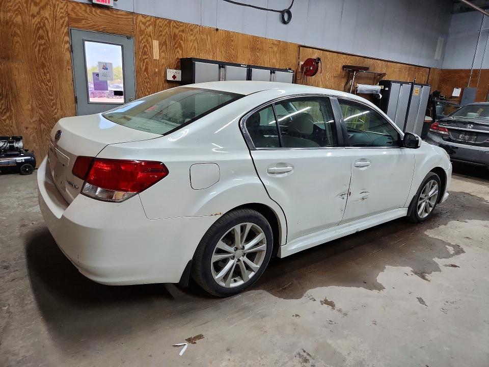 53723286 :رقم المزاد ، 4S3BMCC69D3022288 vin ، 2013 Subaru Legacy مزاد بيع