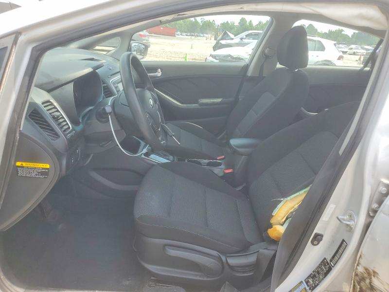 58708976 :رقم المزاد ، 3KPFK4A76HE090667 vin ، 2017 Kia Forte مزاد بيع