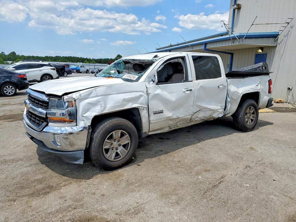 Продаж на аукціоні авто 2018 Chevrolet Silverado, vin: 3GCUCRER0JG278334, номер лоту: 57494256