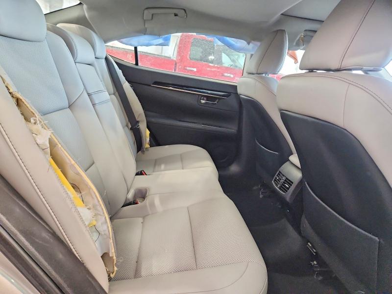 58064586 :رقم المزاد ، 58ABK1GG0GU020395 vin ، 2016 Lexus Es مزاد بيع