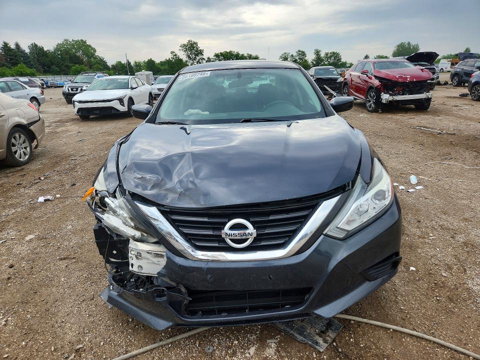 56160746 :رقم المزاد ، 1N4AL3AP0HN356011 vin ، 2017 Nissan Altima مزاد بيع