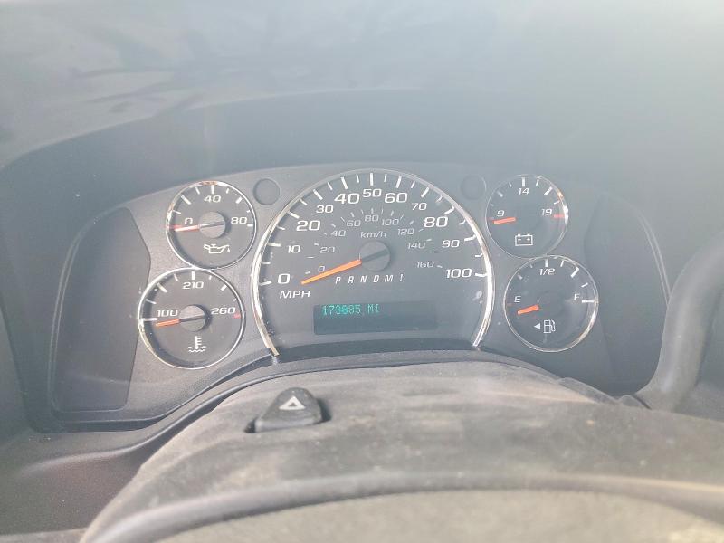 56886456 :رقم المزاد ، 1GCWGFCF9F1119533 vin ، 2015 Chevrolet Express G2500 مزاد بيع