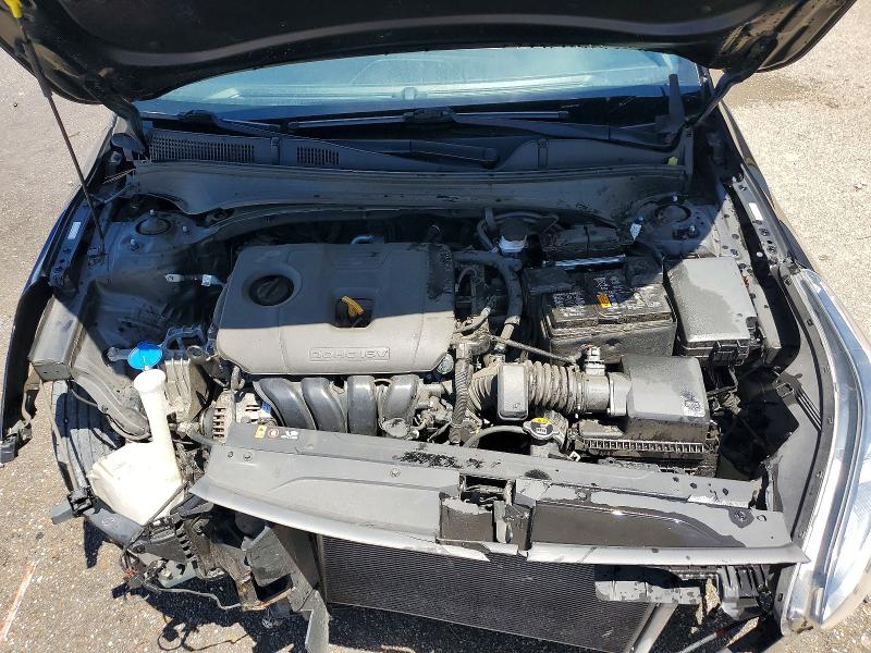 54559736 :رقم المزاد ، 3KPF24AD6ME397482 vin ، 2021 Kia Forte مزاد بيع