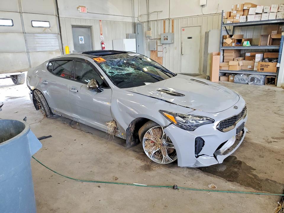 2019 Kia Stinger მანქანა იყიდება აუქციონზე, vin: KNAE45LC7K6058911, აუქციონის ნომერი: 58137136