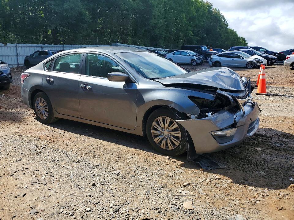 2015 Nissan Altima მანქანა იყიდება აუქციონზე, vin: 1N4AL3AP2FN891435, აუქციონის ნომერი: 57701876