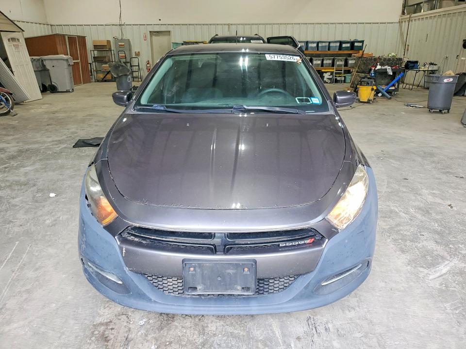 2015 Dodge Dart მანქანა იყიდება აუქციონზე, vin: 1C3CDFBB7FD390135, აუქციონის ნომერი: 57753526