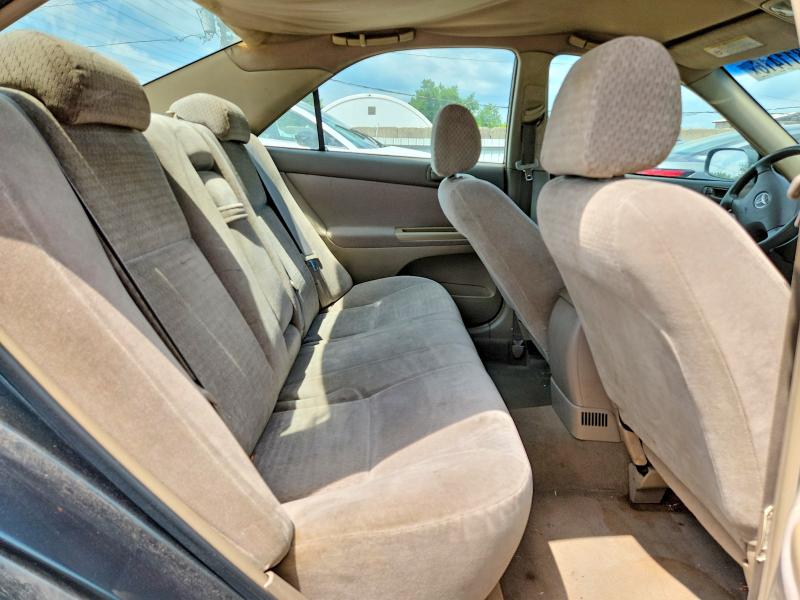 2002 Toyota Camry მანქანა იყიდება აუქციონზე, vin: 4T1BE32K52U511088, აუქციონის ნომერი: 57811416