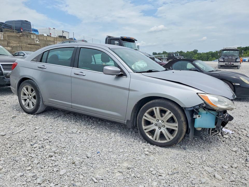 2013 Chrysler 200 მანქანა იყიდება აუქციონზე, vin: 1C3CCBAB1DN705483, აუქციონის ნომერი: 58779066