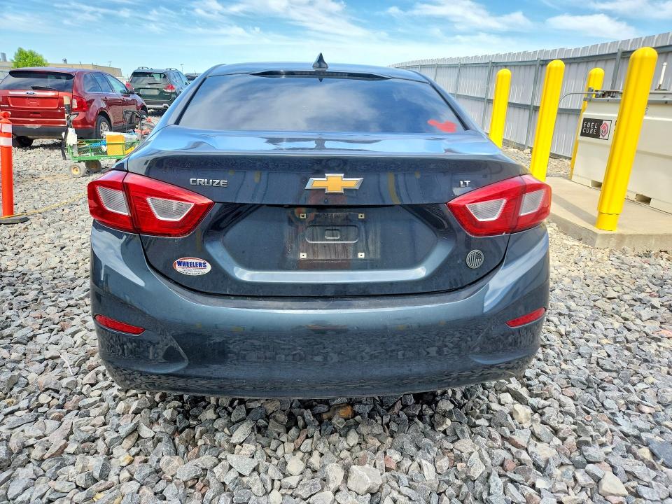 Aukcja sprzedaży 2018 Chevrolet Cruze, vin: 1G1BE5SMXJ7135382, numer aukcji: 55944106