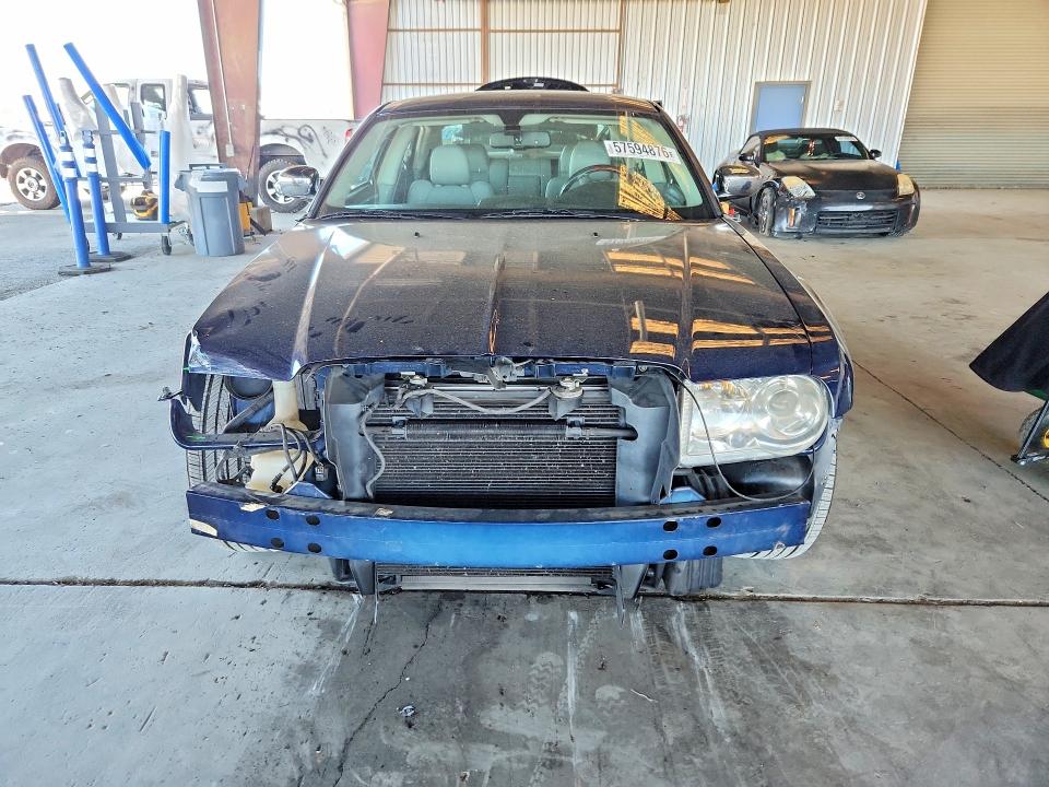 Продаж на аукціоні авто 2006 Chrysler 300c, vin: 2C3KA63H66H205082, номер лоту: 57594876