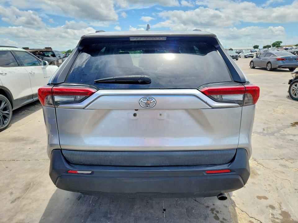 Aukcja sprzedaży 2019 Toyota Rav4, vin: 2T3H1RFV0KW016320, numer aukcji: 56183766