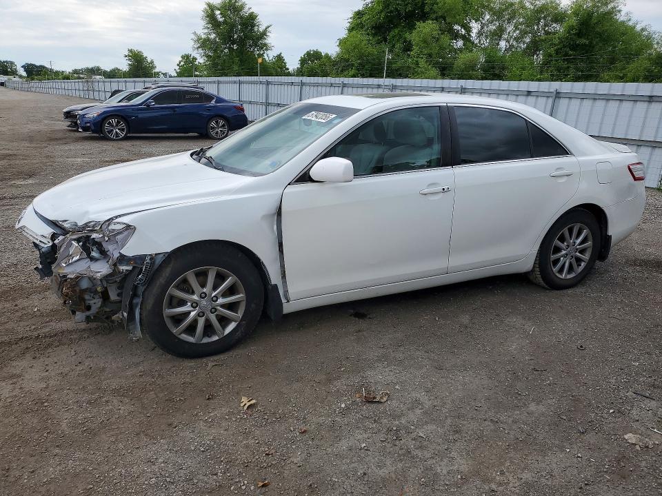 2010 Toyota Camry მანქანა იყიდება აუქციონზე, vin: 4T1BB3EK7AU113660, აუქციონის ნომერი: 57942056