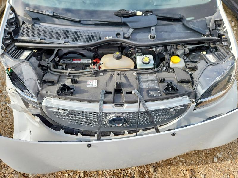 Aukcja sprzedaży 2016 Smart Fortwo, vin: WMEFJ5DA4GK123419, numer aukcji: 52377396