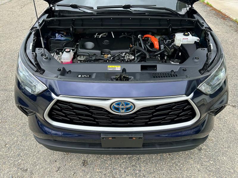 Продажа на аукционе авто 2022 Toyota Highlander Hybrid, vin: 5TDGBRCH2NS556944, номер лота: 58985326