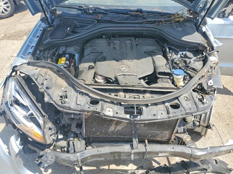 56138916 :رقم المزاد ، 4JGDF6EE7HA896077 vin ، 2017 Mercedes-benz Gls مزاد بيع