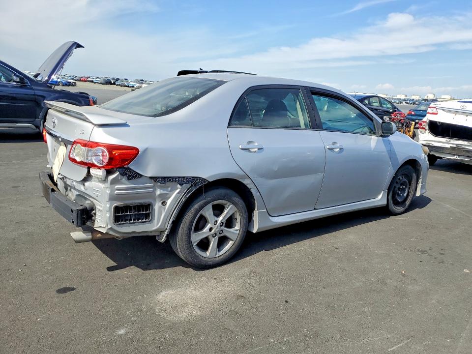 Продаж на аукціоні авто 2013 Toyota Corolla, vin: 2T1BU4EE2DC921883, номер лоту: 85985655