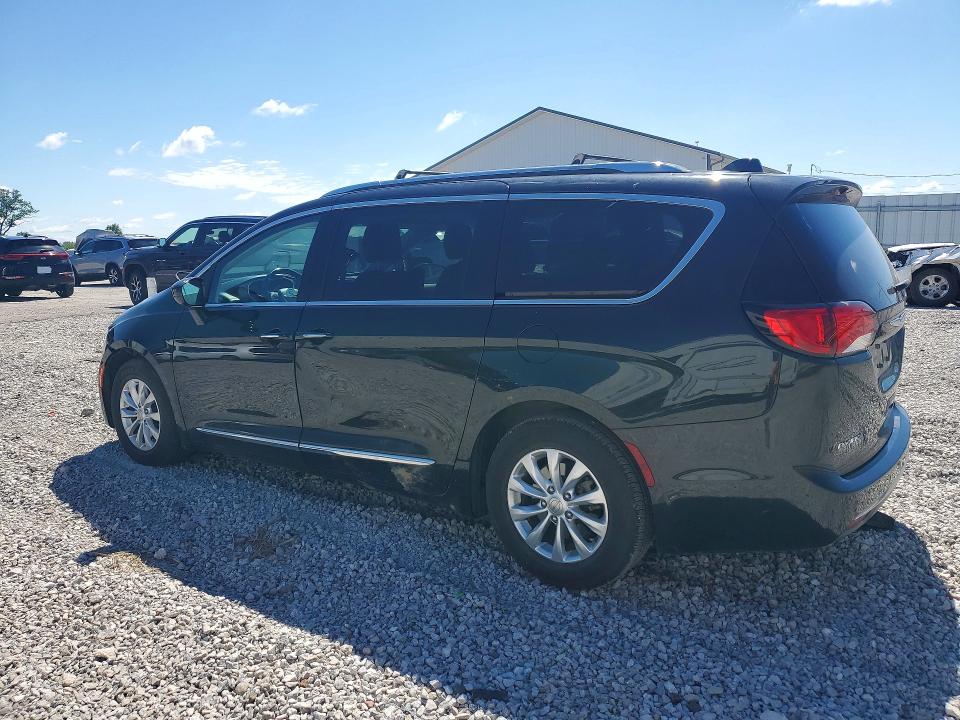 57656856 :رقم المزاد ، 2C4RC1EG9JR228497 vin ، 2018 Chrysler Pacifica مزاد بيع
