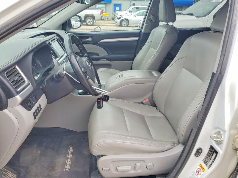 Продажа на аукционе авто 2017 Toyota Highlander, vin: 5TDJZRFH7HS515937, номер лота: 58145316