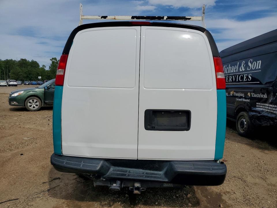 53820316 :رقم المزاد ، 1GCWGAFG7K1255208 vin ، 2019 Chevrolet Express G2500 مزاد بيع
