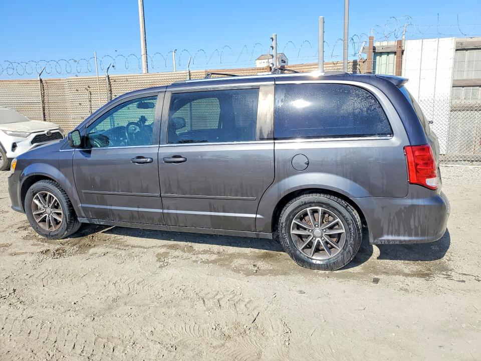2017 Dodge Grand Caravan მანქანა იყიდება აუქციონზე, vin: 2C4RDGCG3HR814710, აუქციონის ნომერი: 57374216