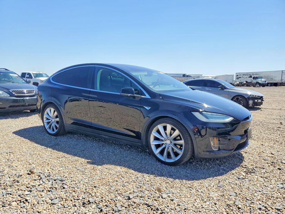 56883516 :رقم المزاد ، 5YJXCAE20GF014434 vin ، 2016 Tesla Model X مزاد بيع