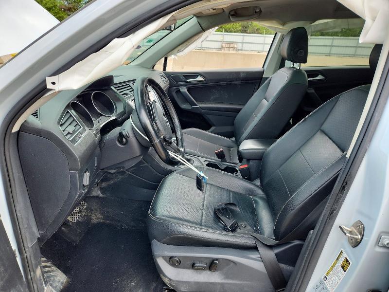 57402446 :رقم المزاد ، 3VV2B7AX4JM022574 vin ، 2018 Volkswagen Tiguan مزاد بيع