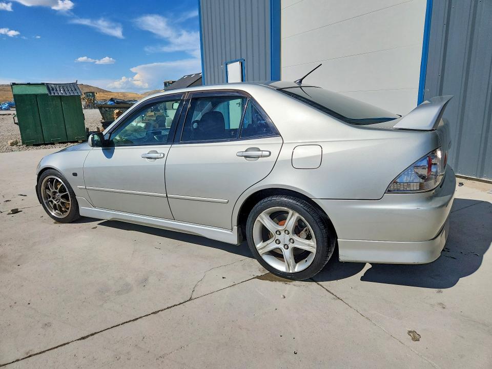 Продажа на аукционе авто 1999 Toyota Altezza, vin: SXE100019858, номер лота: 58798296