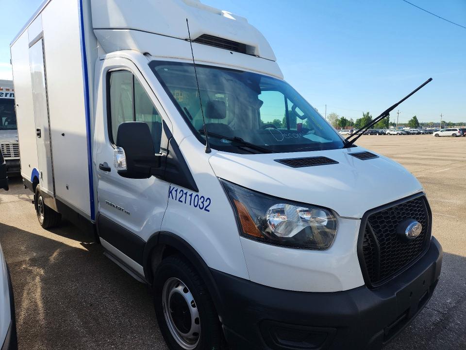 55606086 :رقم المزاد ، 1FDBW5Z89NKA31686 vin ، 2022 Ford Transit مزاد بيع