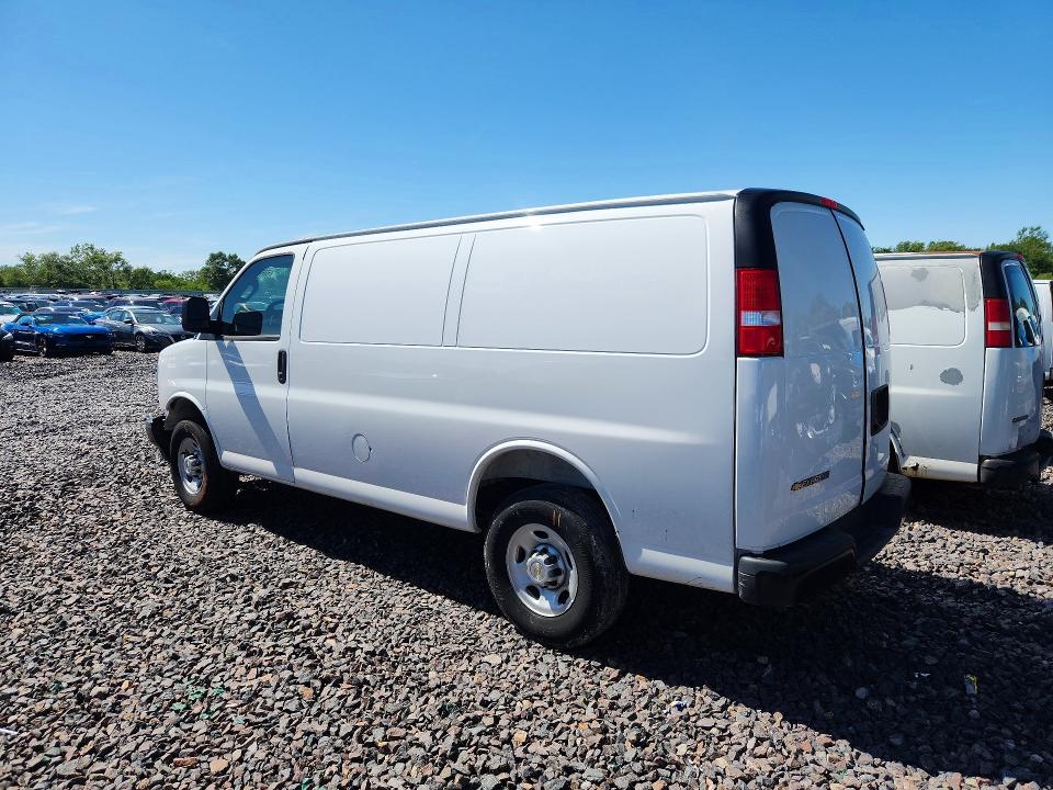 2025 Chevrolet Express G2500 მანქანა იყიდება აუქციონზე, vin: 1GCWGAFP6S1255992, აუქციონის ნომერი: 56528376
