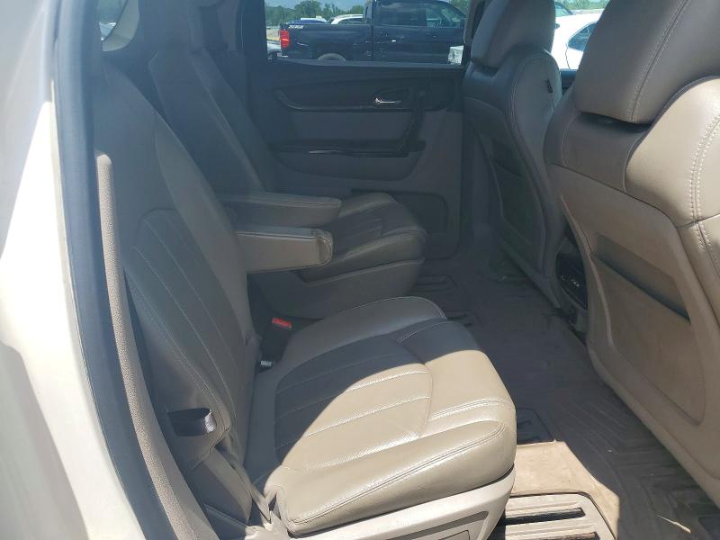 55575506 :رقم المزاد ، 1GKKVTKD8FJ258009 vin ، 2015 Gmc Acadia مزاد بيع