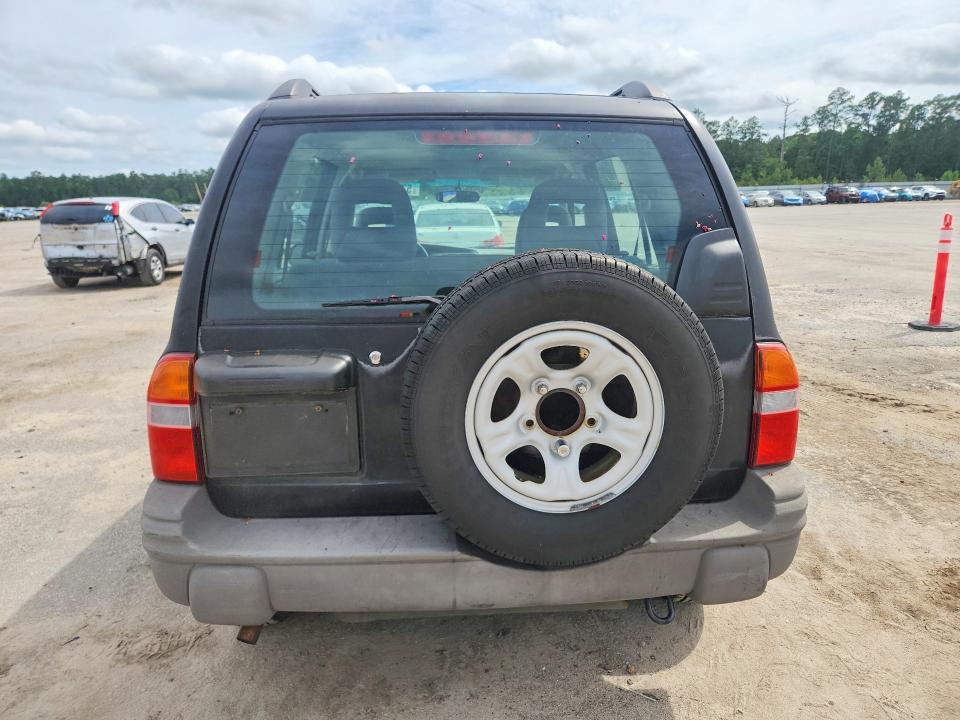 57938126 :رقم المزاد ، 2CNBJ13C636902466 vin ، 2003 Chevrolet Tracker مزاد بيع