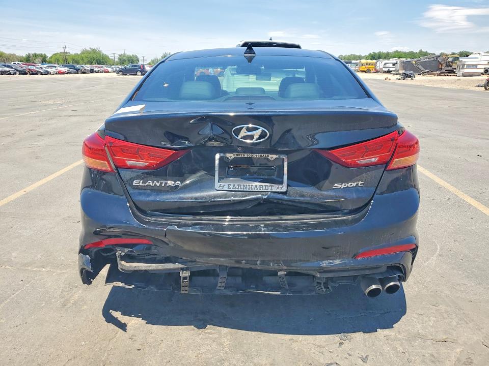 59015676 :رقم المزاد ، KMHD04LB5JU451775 vin ، 2018 Hyundai Elantra مزاد بيع