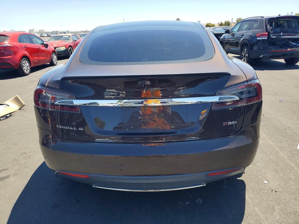 2014 Tesla Model S მანქანა იყიდება აუქციონზე, vin: 5YJSA1H16EFP35857, აუქციონის ნომერი: 85622675