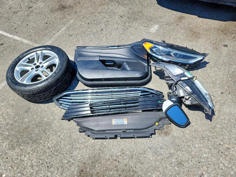 2018 Ford Fusion მანქანა იყიდება აუქციონზე, vin: 3FA6P0LU4JR172110, აუქციონის ნომერი: 58469146