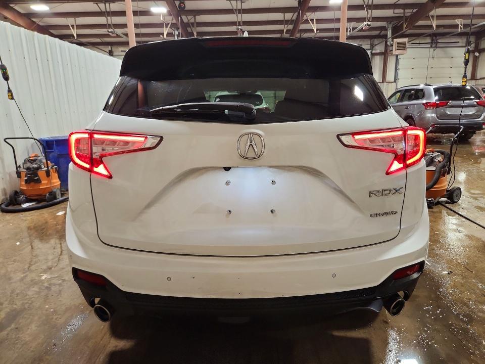 56519506 :رقم المزاد ، 5J8TC2H5XLL008935 vin ، 2020 Acura Rdx مزاد بيع