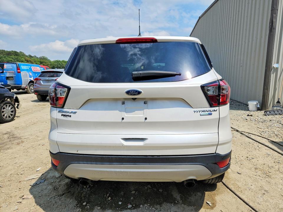 Продаж на аукціоні авто 2018 Ford Escape, vin: 1FMCU9J95JUD46747, номер лоту: 56664046