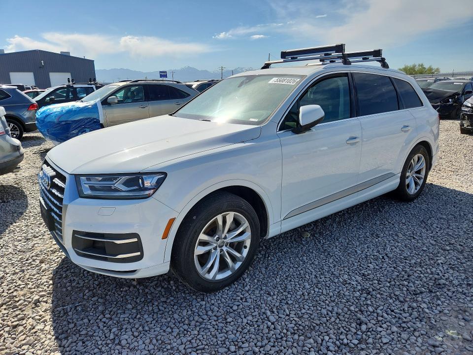 55081026 :رقم المزاد ، WA1LAAF72HD003999 vin ، 2017 Audi Q7 مزاد بيع