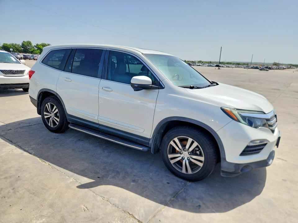85615105 :رقم المزاد ، 5FNYF5H69GB030729 vin ، 2016 Honda Pilot مزاد بيع