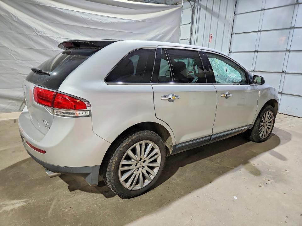 59121996 :رقم المزاد ، 2LMDJ8JK2BBJ31722 vin ، 2011 Lincoln Mkx مزاد بيع