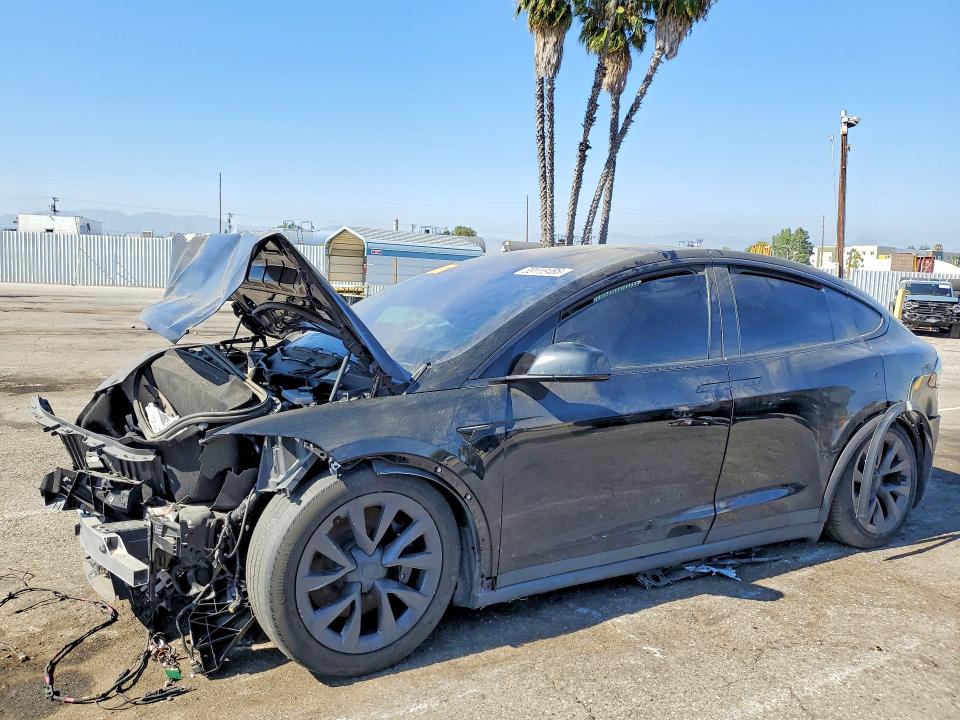 Продажа на аукционе авто 2022 Tesla Model X, vin: 7SAXCBE59NF328860, номер лота: 59118486