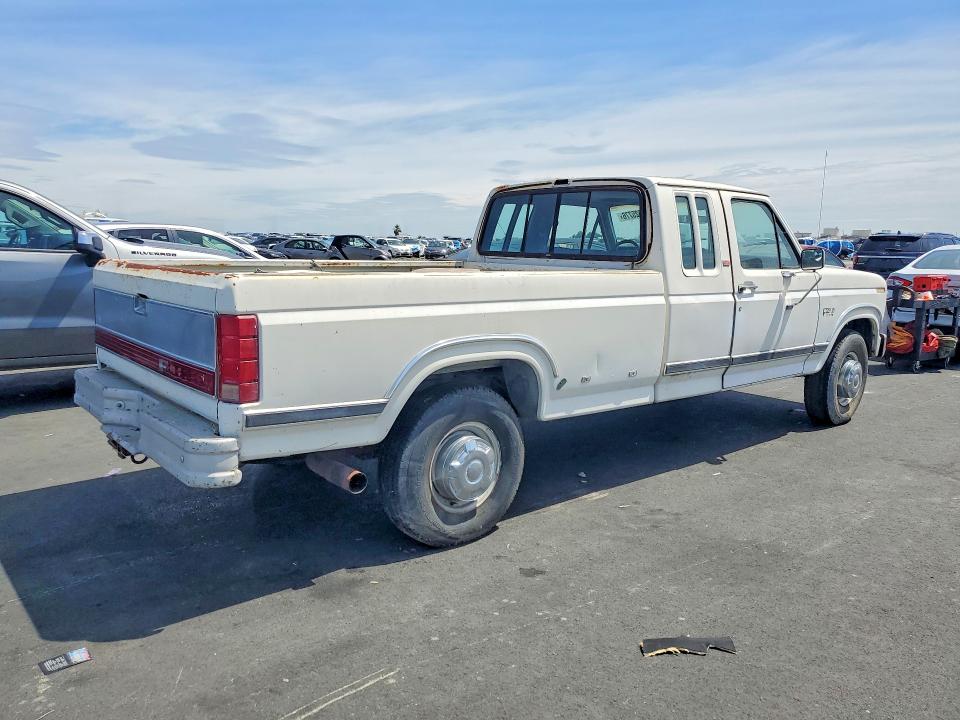 56525776 :رقم المزاد ، 1FTHX25L6GKB87112 vin ، 1986 Ford F250 مزاد بيع