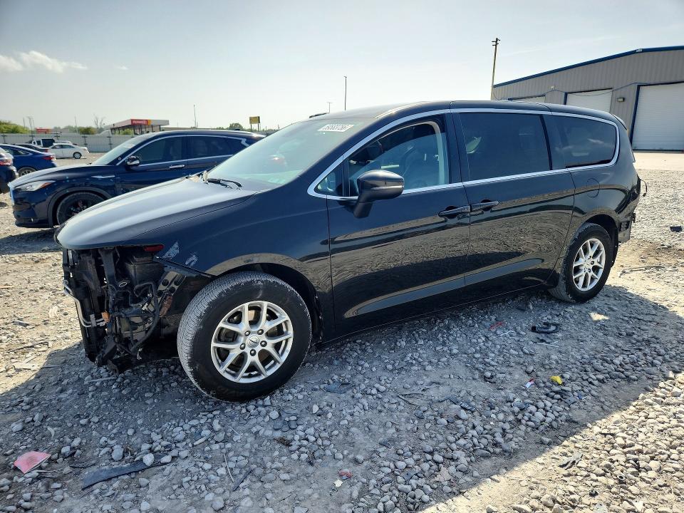 Auction sale of the 2023 Chrysler Pacifica, vin: 2C4RC1BG2PR620900, lot number: 59583756