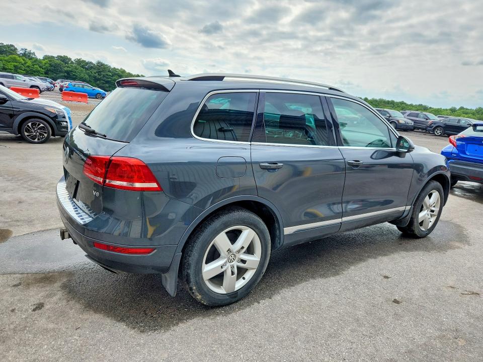 2014 Volkswagen Touareg მანქანა იყიდება აუქციონზე, vin: WVGEF9BP9ED014963, აუქციონის ნომერი: 56598976